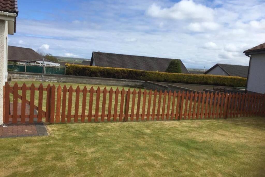 Ferienwohnung Two Bed Bungalow With Garage And Hot Tub Thurso Exterior foto