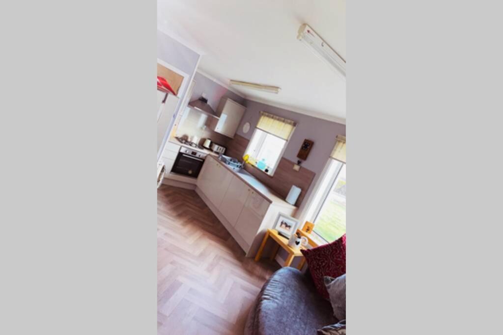 Ferienwohnung Two Bed Bungalow With Garage And Hot Tub Thurso Exterior foto